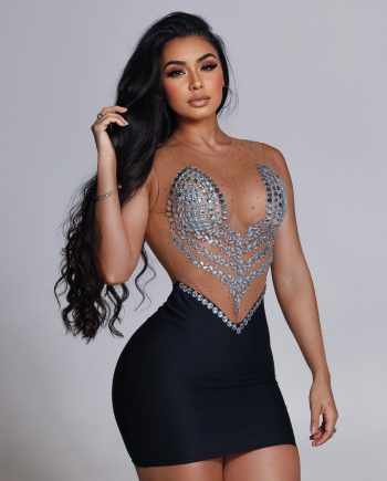 Vestido com Pedrarias